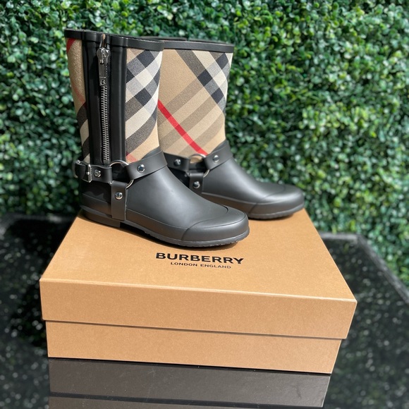 Auth Burberry Womens Zane Vintage Check 